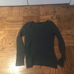 Stylish 100% cashmere sweater
